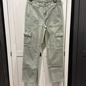 American Eagle Outfitters Green Cargo Pants